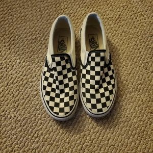 CHECKERED VANS ⚪⚫